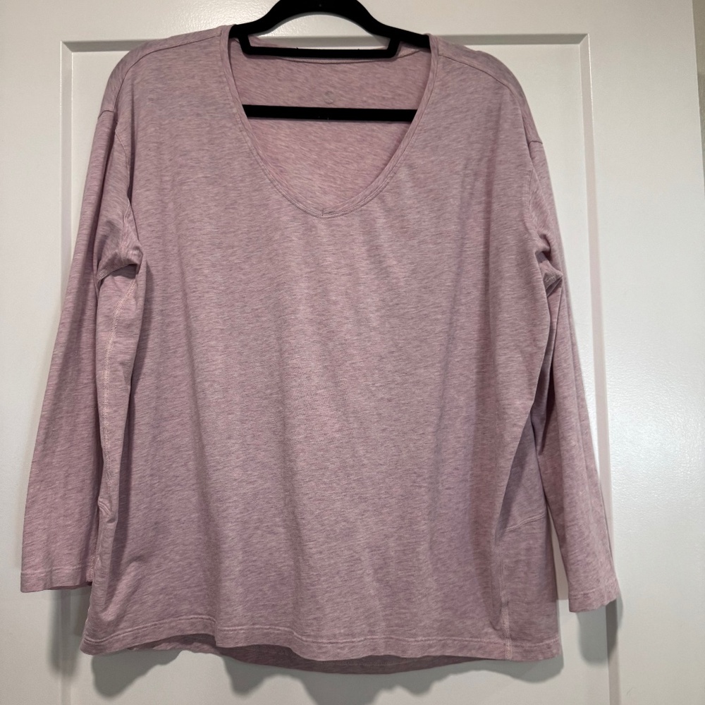 Lululemon pink back in action long sleeve v neck size 8